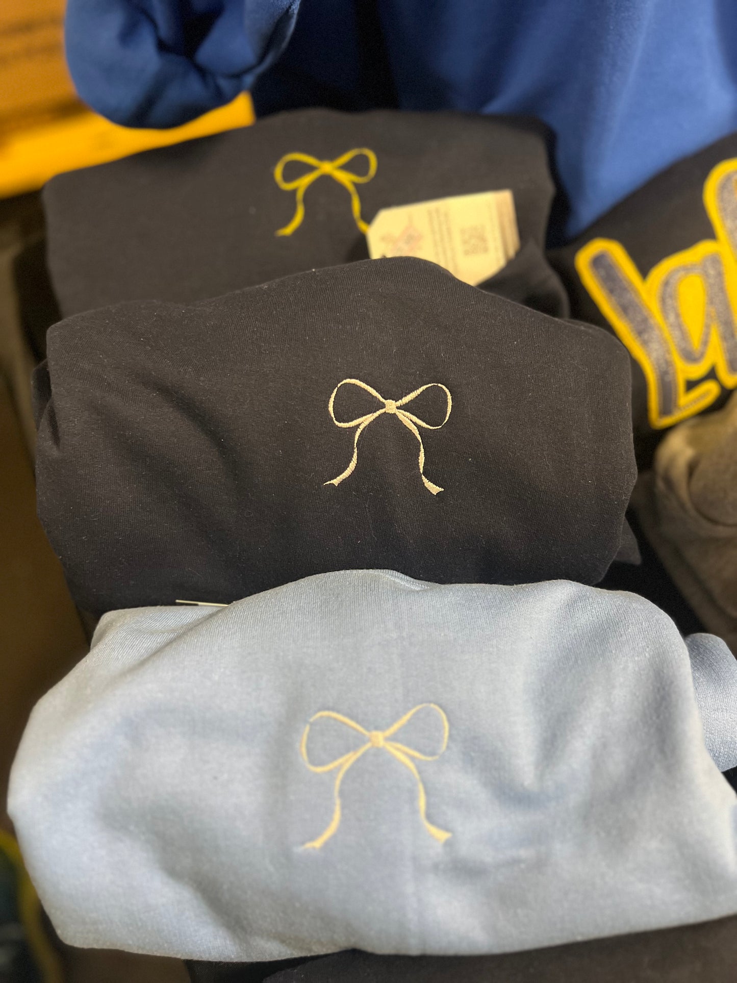 Custom color - Bow sweatshirt - Crewneck