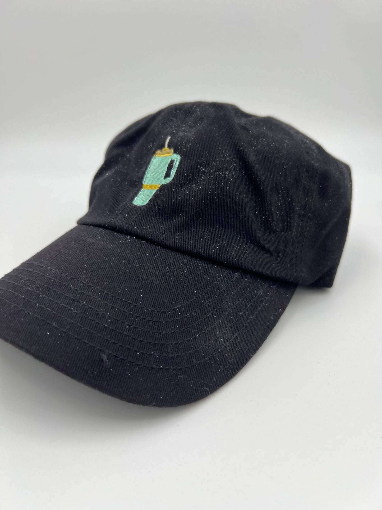 Tumbler hat minimalist embroidered